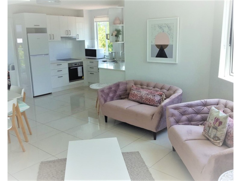 201/7 Mallana  Street, Surfers Paradise QLD 4217