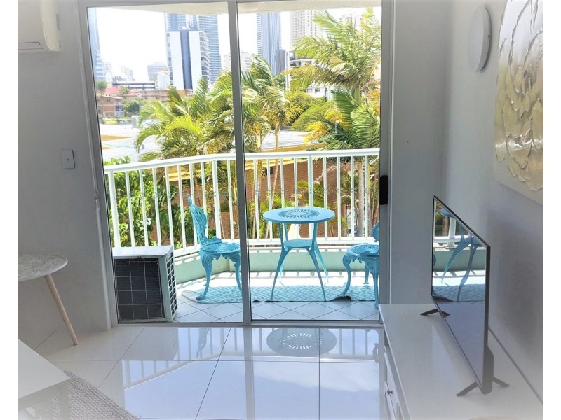 201/7 Mallana  Street, Surfers Paradise QLD 4217