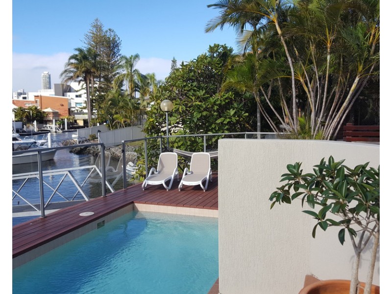 201/7 Mallana  Street, Surfers Paradise QLD 4217