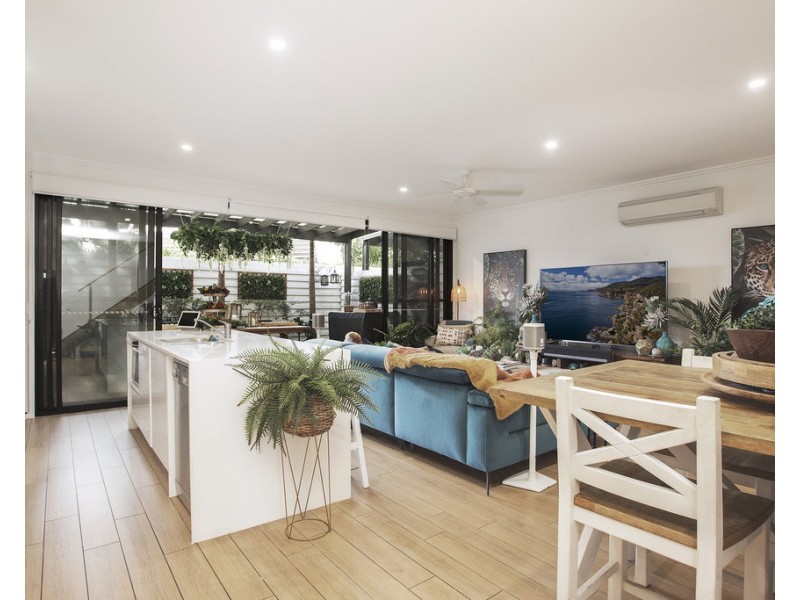 51/42 Stadium Drive, Robina QLD 4226