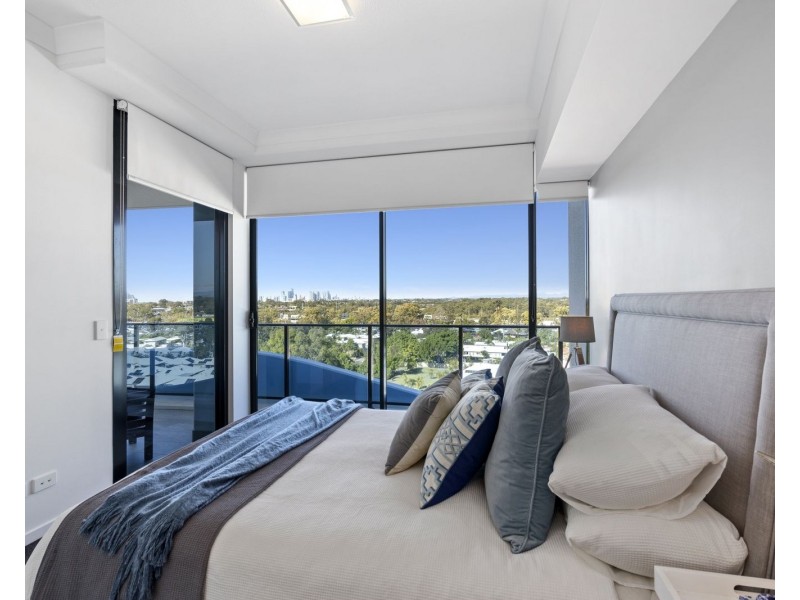 3807/5 Harbour Side Court, Biggera Waters QLD 4216