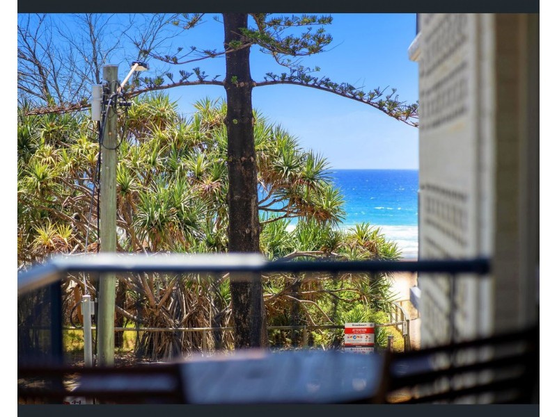 4/17 Broadbeach blvd, Broadbeach QLD 4218
