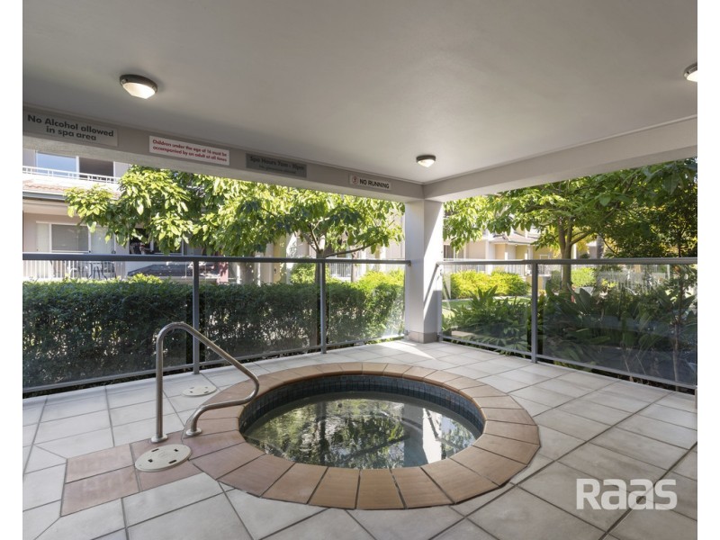 507/33 Clark Street, Biggera Waters QLD 4216