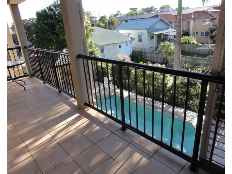 2/3 Tate Street, Southport QLD 4215