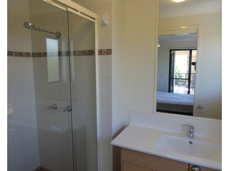 2/3 Tate Street, Southport QLD 4215