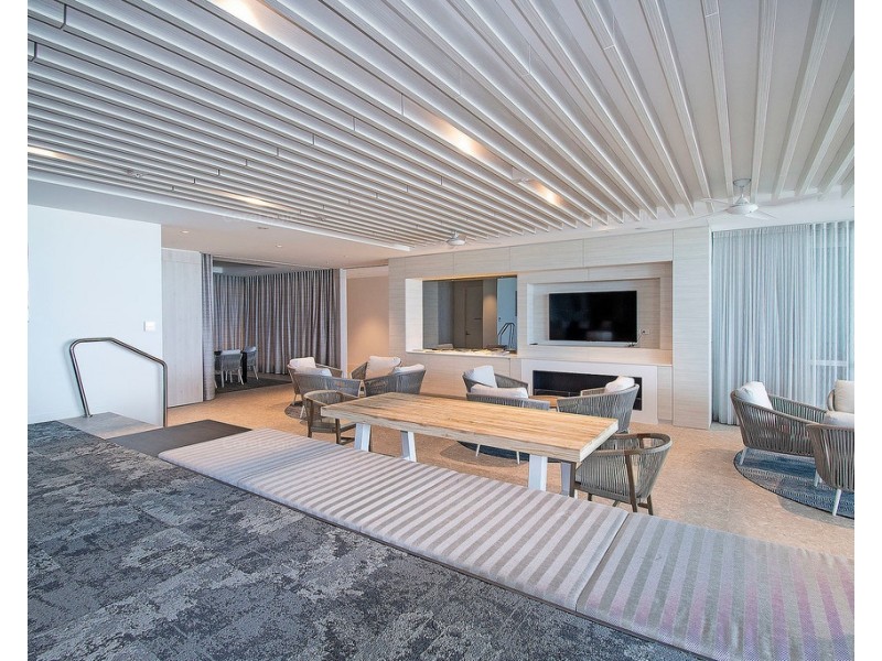 203/3 Northcliffe Terrace, Surfers Paradise QLD 4217