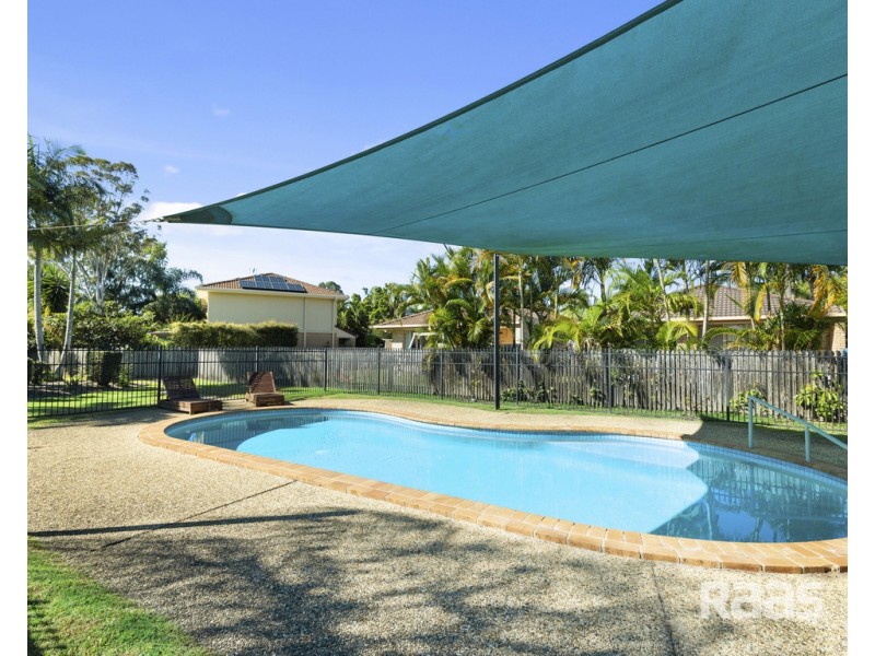 42/21 Usher Avenue, Labrador QLD 4215