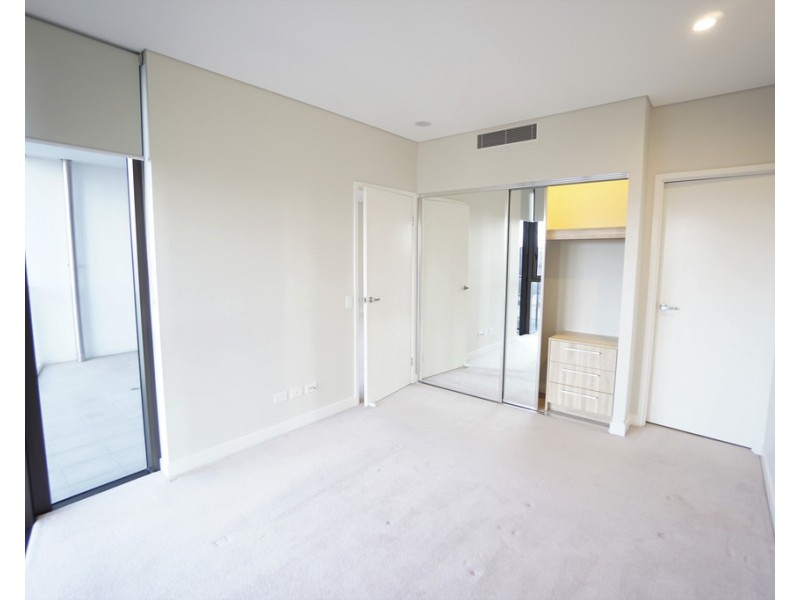 201/37D Harbour Road, Hamilton QLD 4007