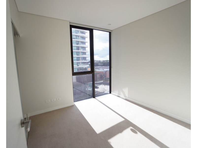 201/37D Harbour Road, Hamilton QLD 4007