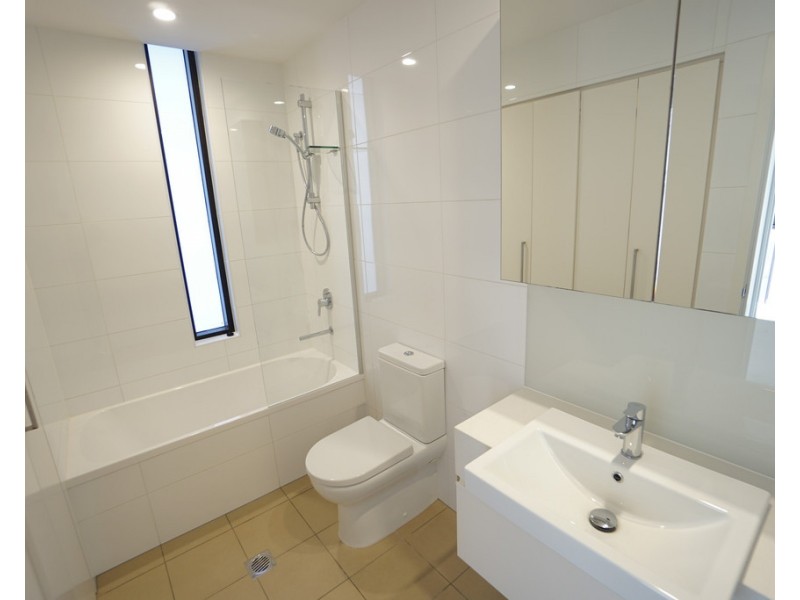 201/37D Harbour Road, Hamilton QLD 4007