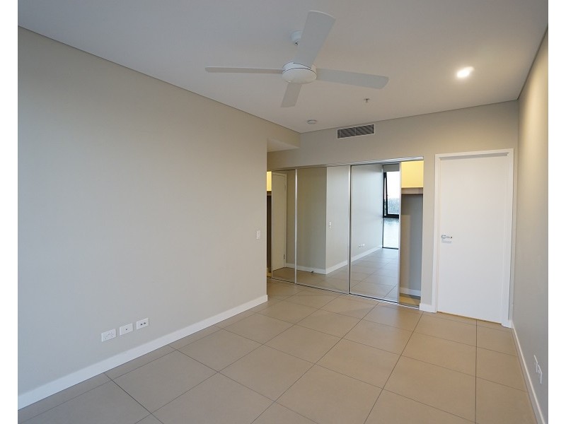 RENTED RENTED, Hamilton QLD 4007