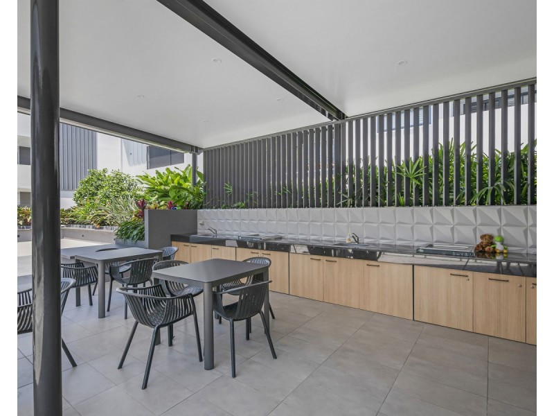 1308/39 Banya, Bulimba QLD 4171