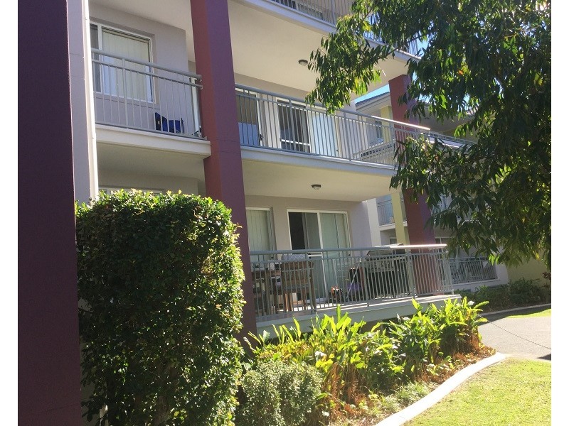 1006/33 CLARK STREET, Biggera Waters QLD 4216