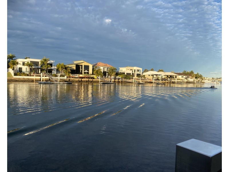 55/57 Grand Parade, Kawana Island QLD 4575