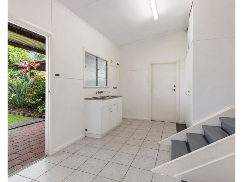 3 Watson Street, Earlville QLD 4870