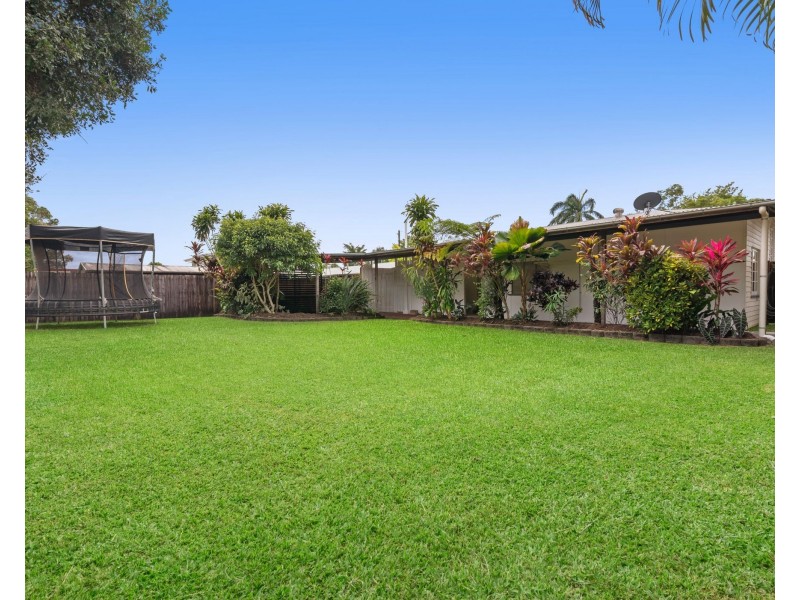 3 Watson Street, Earlville QLD 4870