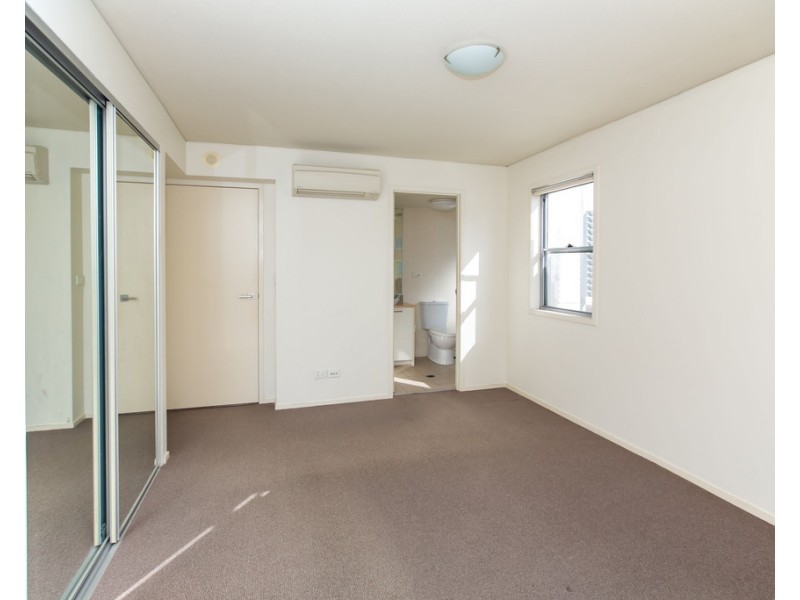 2101/111 Lindfield Road, Helensvale QLD 4212