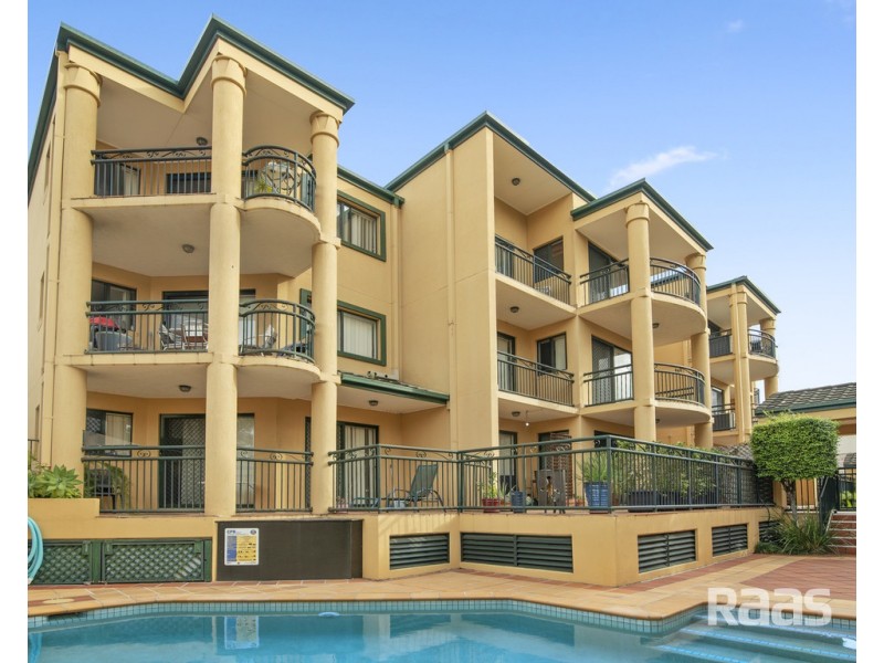 20/12 Spendelove Avenue, Southport QLD 4215