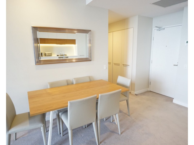 2/37D Harbour Road, Hamilton QLD 4007