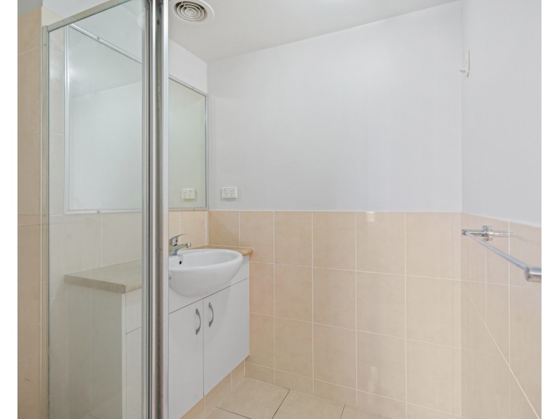 7/138 High Street, Southport QLD 4215