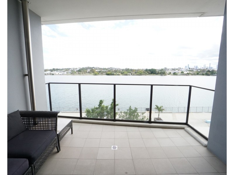 4/37D Harbour Road, Hamilton QLD 4007