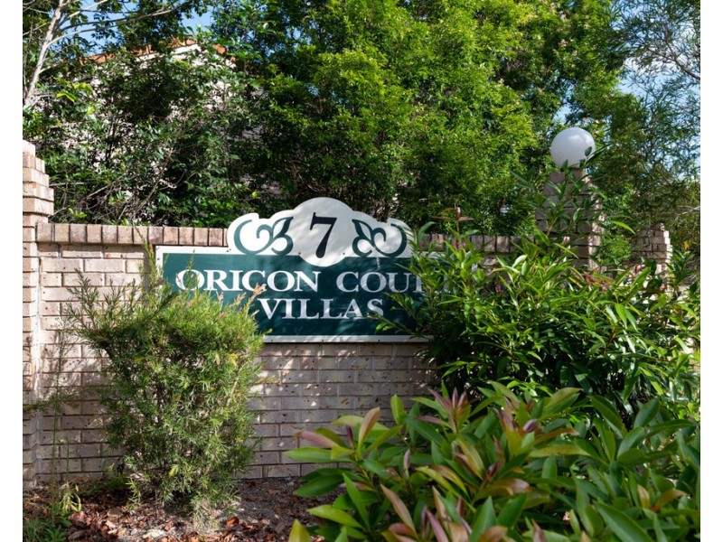 27/7 Oricon Court, Springwood QLD 4127