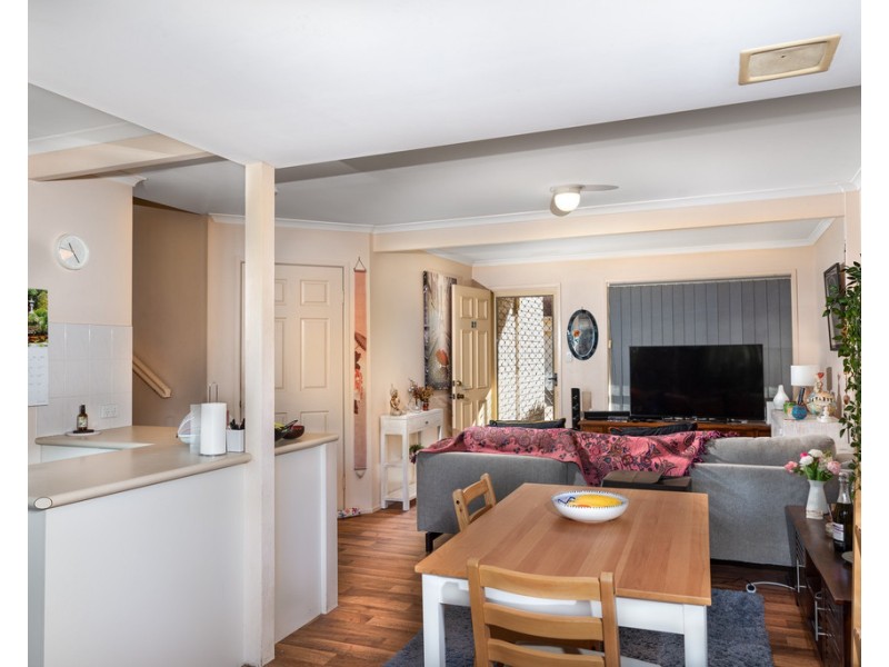 27/7 Oricon Court, Springwood QLD 4127