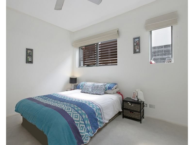 25 Love St, Bulimba QLD 4171