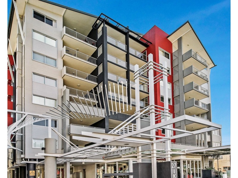 27 Station Rd, Indooroopilly QLD 4068