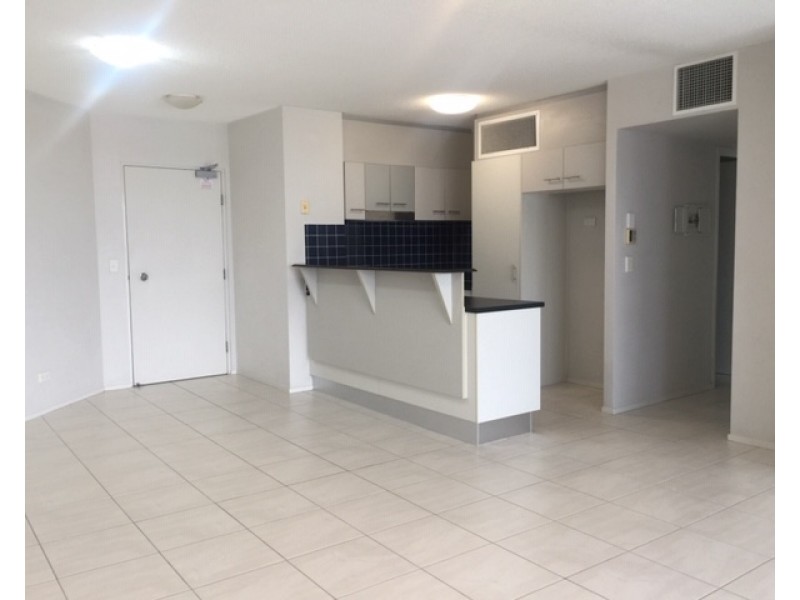 27 Station Rd, Indooroopilly QLD 4068