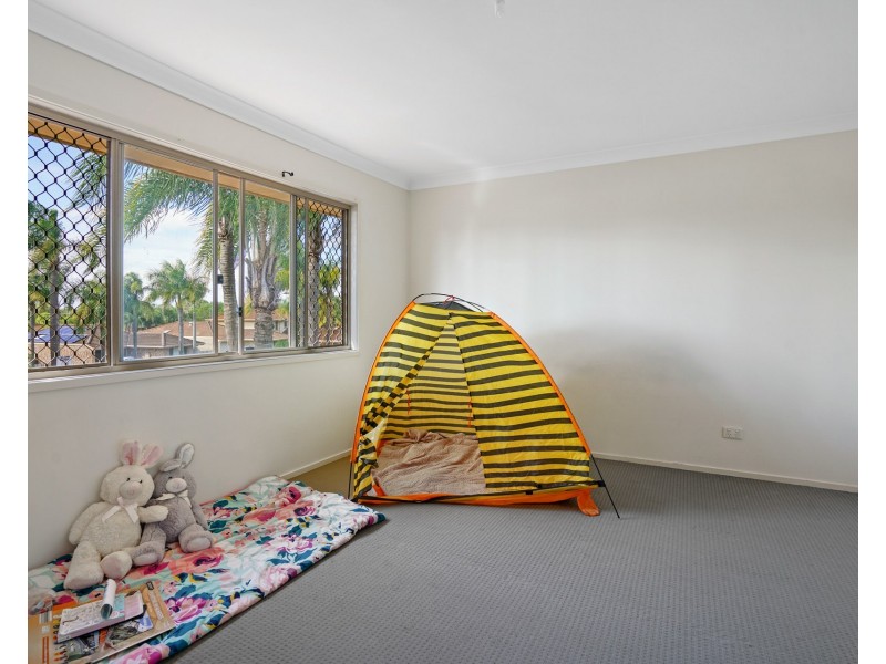 131/31 Usher Avenue, Labrador QLD 4215