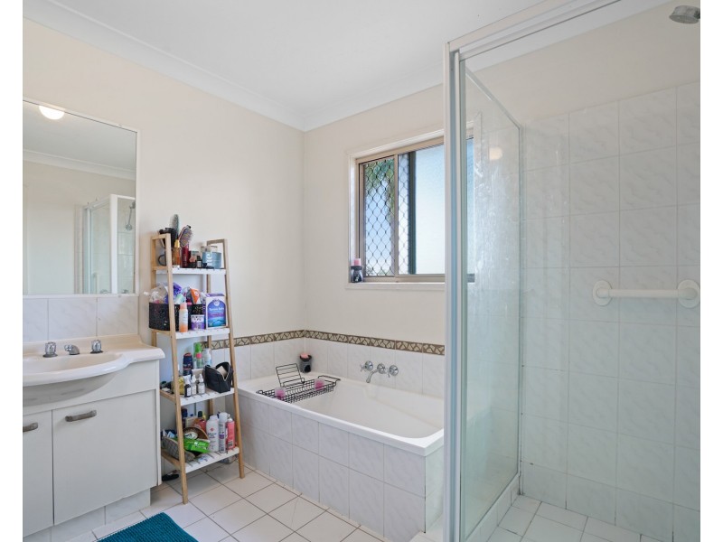 131/31 Usher Avenue, Labrador QLD 4215