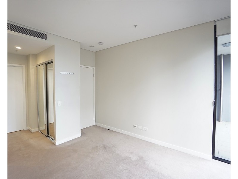 RENTED RENTED, Hamilton QLD 4007