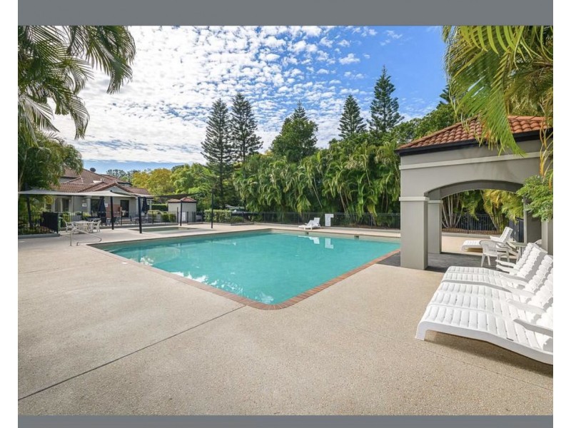 4/19 santa barbara, Hope Island QLD 4212