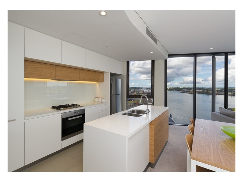 03/37D Harbour Road, Hamilton QLD 4007