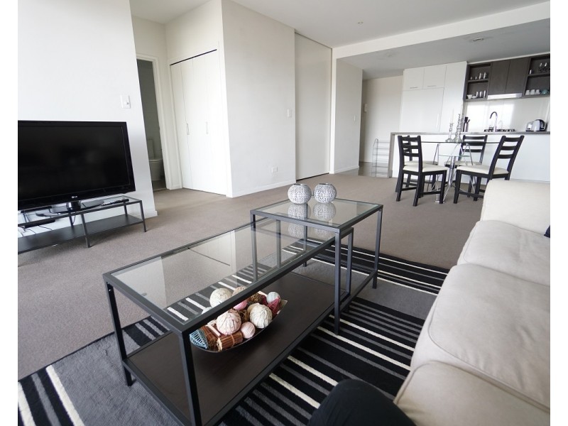 RENTED RENTED, Hamilton QLD 4007