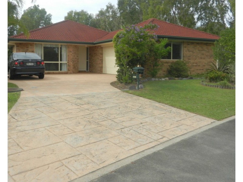 32 Caulfield Close, Little Mountain QLD 4551