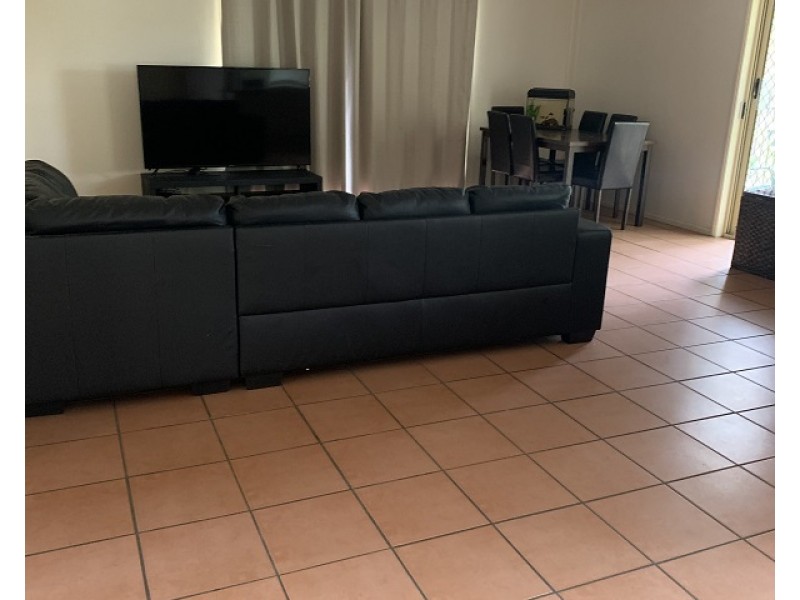 32 Caulfield Close, Little Mountain QLD 4551