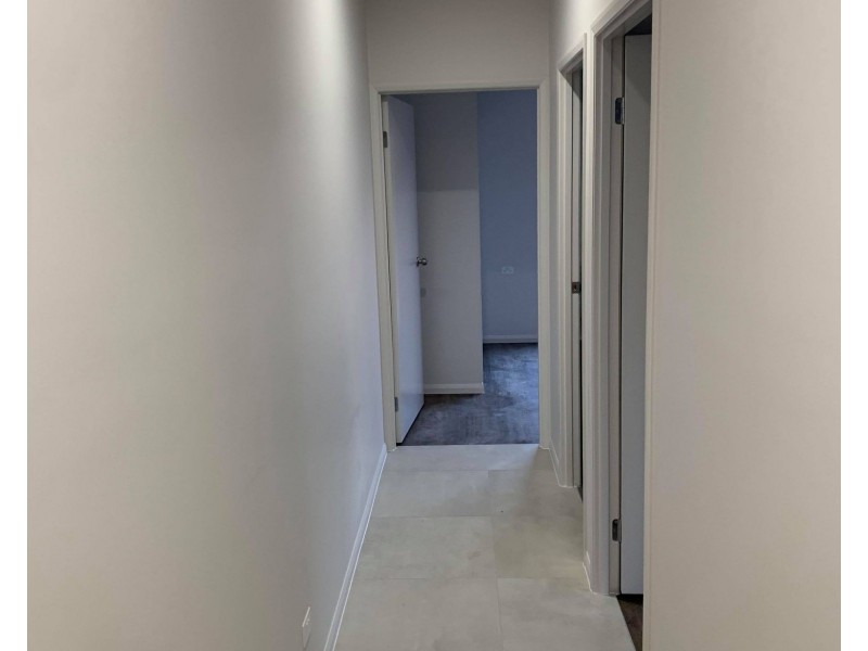 2B Farmer Place, Park Ridge QLD 4125