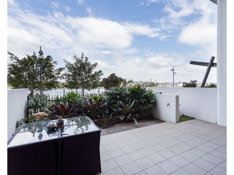 00005/37D Harbour Road, Hamilton QLD 4007