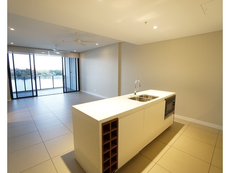 005/37D Harbour Road, Hamilton QLD 4007