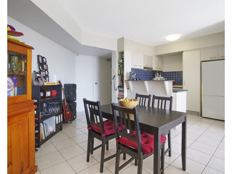 16 / 27 Station Road, Indooroopilly QLD 4068