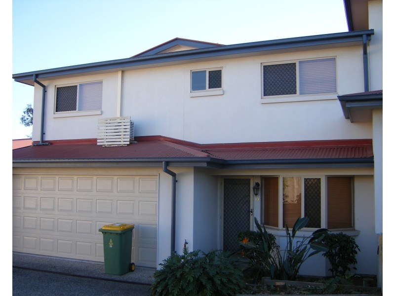 17/2A Beitz St, Strathpine QLD 4500