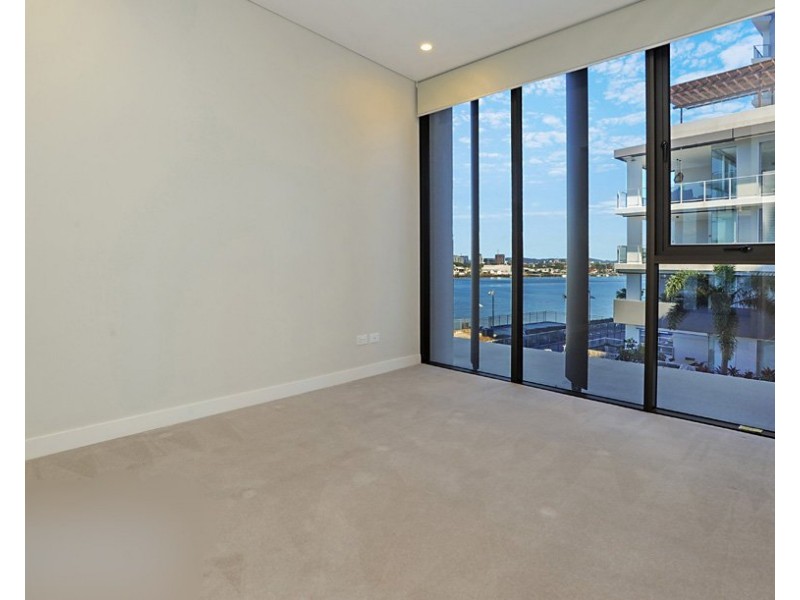 007/37D Harbour Road, Hamilton QLD 4007