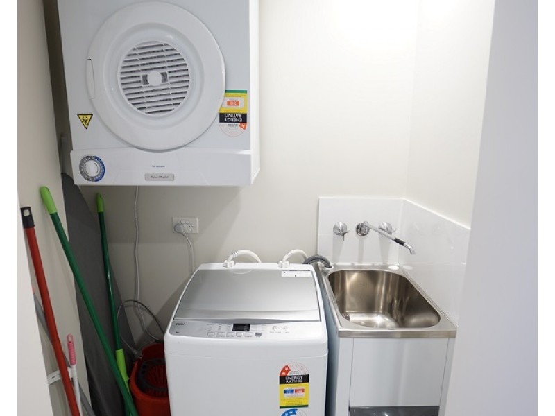 9/37D Harbour Road, Hamilton QLD 4007