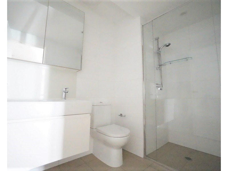 2/37D Harbour Road, Hamilton QLD 4007