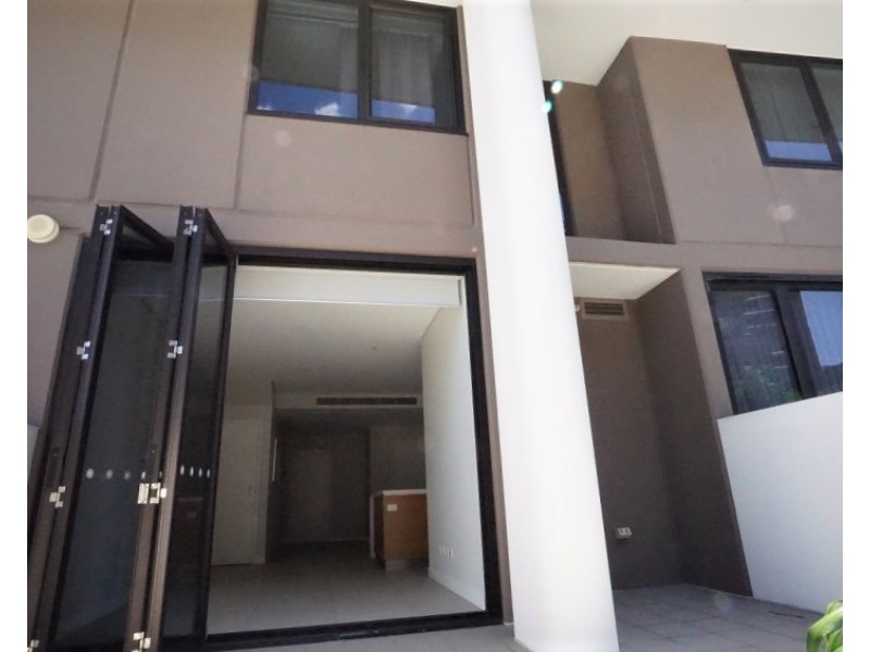 2/37D Harbour Road, Hamilton QLD 4007