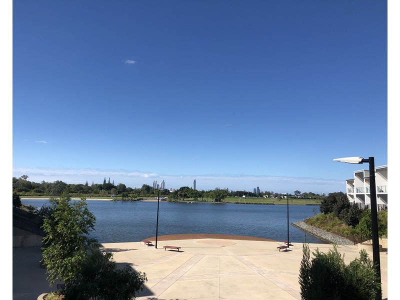 67/3028 The Boulevard, Carrara QLD 4211