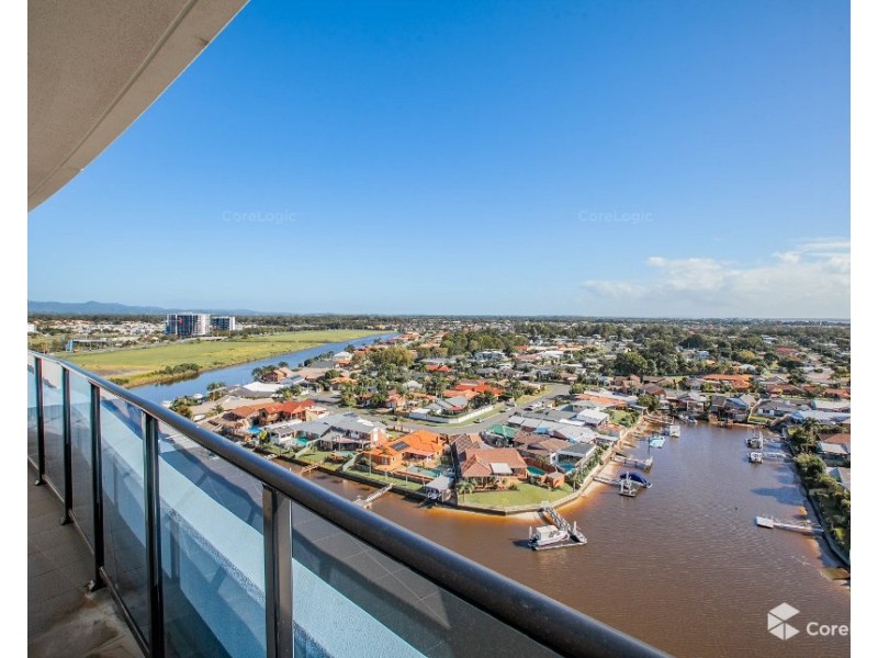 11204/5 Harbour Side Court, Biggera Waters QLD 4216