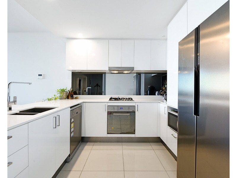 11204/5 Harbour Side Court, Biggera Waters QLD 4216